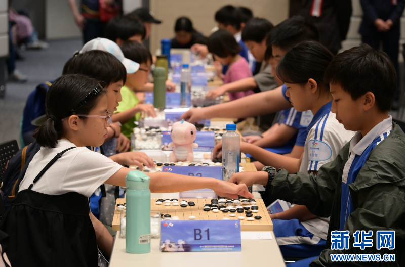 中日青少年围棋大会在东京举行-&