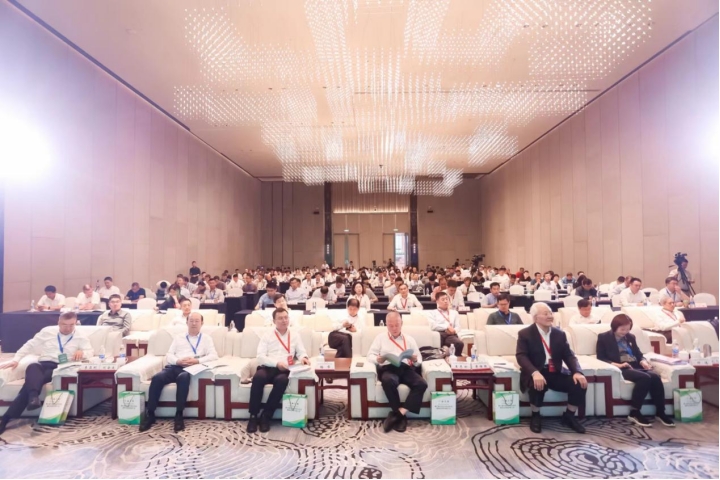 资讯推荐:第三届石油石化综合能源服务站创新发展大会在南昌举办