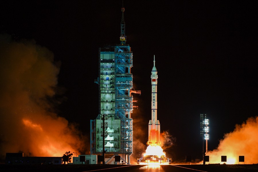 China's Shenzhou-13 Crewed Spaceship Docks With Space Station Module ...