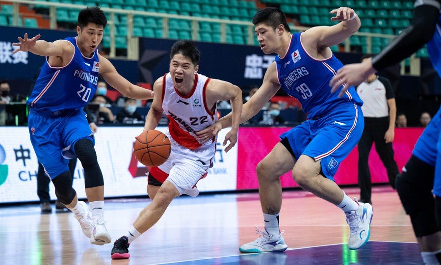 CBA: Qingdao Eagles vs. Zhejiang Golden Bulls - Xinhua