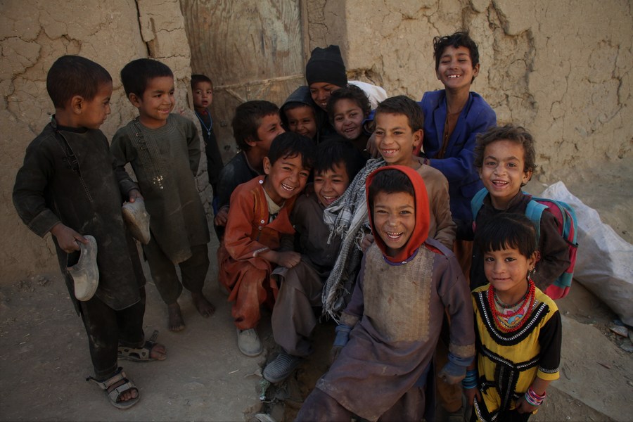 afghan kids eyes