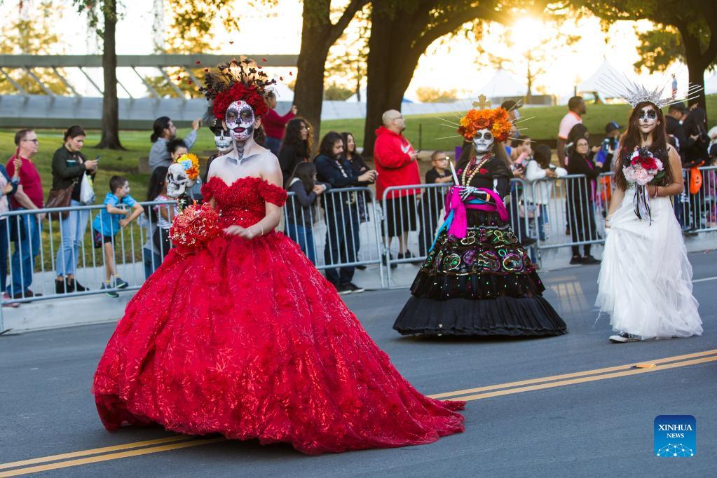 costumes de défilé dia de los muertos