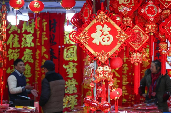 China ushers in new consumption scenarios ahead of Spring Festival