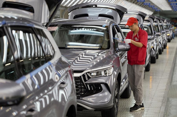 Xinhua Commentary: Three reasons why EU's tariff hikes on Chinese EVs are wrong