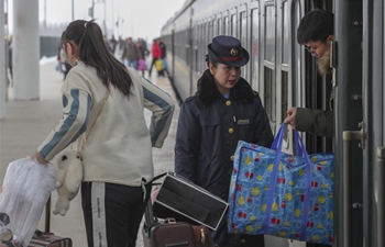 Karamay-Tacheng Railway transports 14,000 passengers since start of Spring Festival travel rush