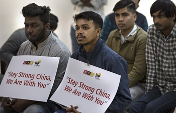 Indian people express solidarity with virus-fighting China