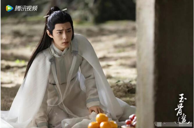 《玉骨遥》点燃暑期档 肖战时影诠释“仙侠”精神 《玉骨遥》点燃暑期档 肖战时影诠释“仙侠”精神