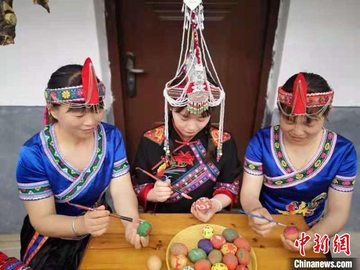 彩色鸡蛋、蚕豆乌饭……浙江武义畲乡立夏习俗“有滋有味”