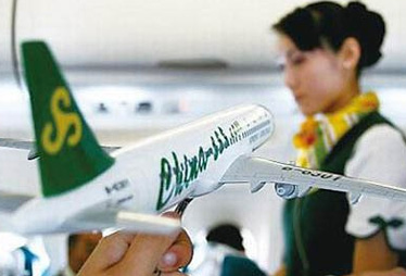 航空业:低成本航空公司受牵连