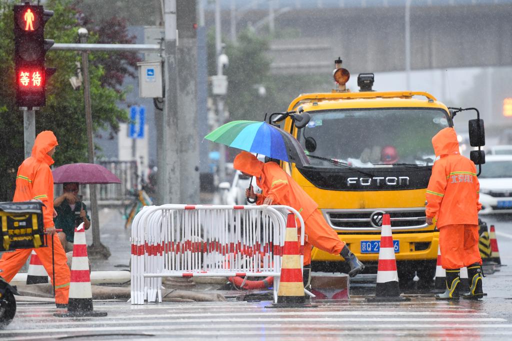 新华全媒+丨强降雨来袭！北京拉k1体育 