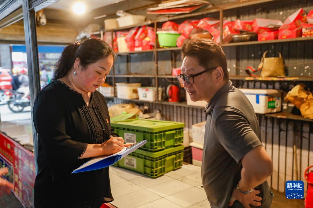 重庆巫溪：洪水退去 全力保障群众灾后生产生活