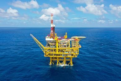 “海基一號”投産刷新我國海上單體石油生産平臺新高
