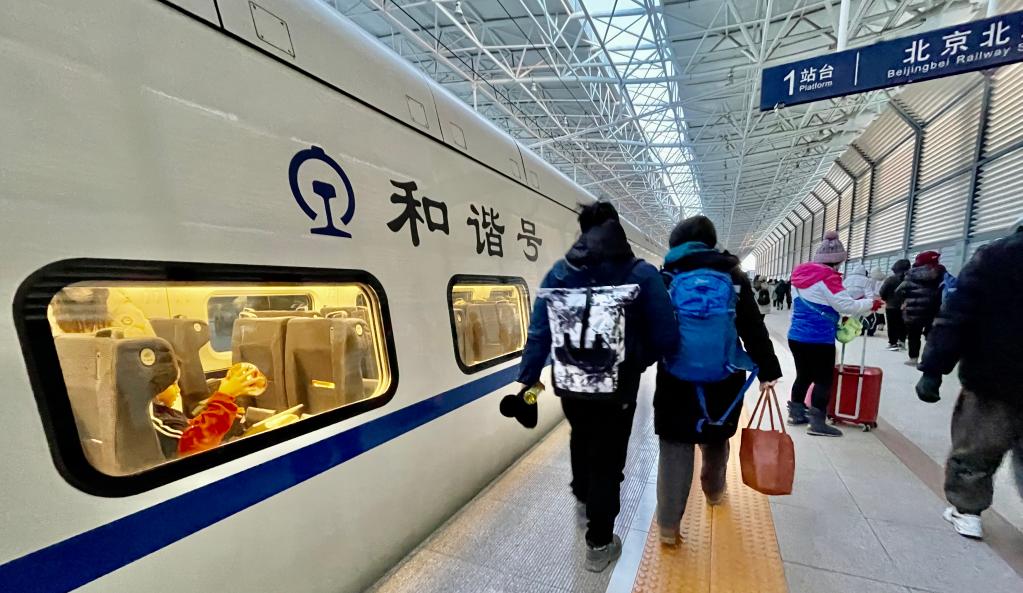京張高鐵成為春節假期旅遊熱線