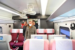 巴基斯坦將從中國進口的鐵路客車投入載客運營