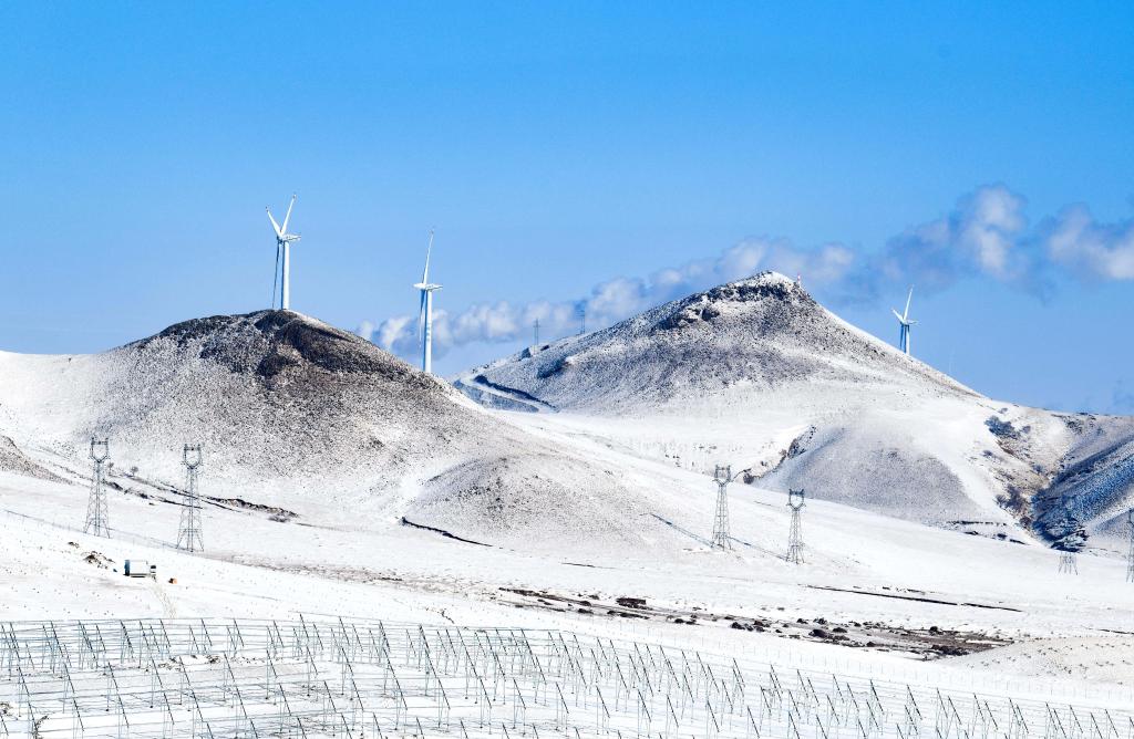 內蒙古霍林郭勒：風光互補促進綠色發展