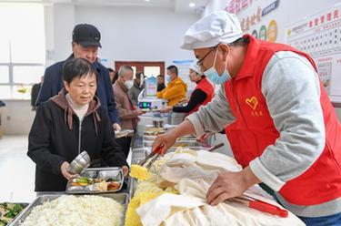 吉林重點支援建設100個社區老年食堂