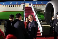 出席中國-中亞峰會的烏茲別克斯坦總統米爾濟約耶夫抵達陜西省西安市