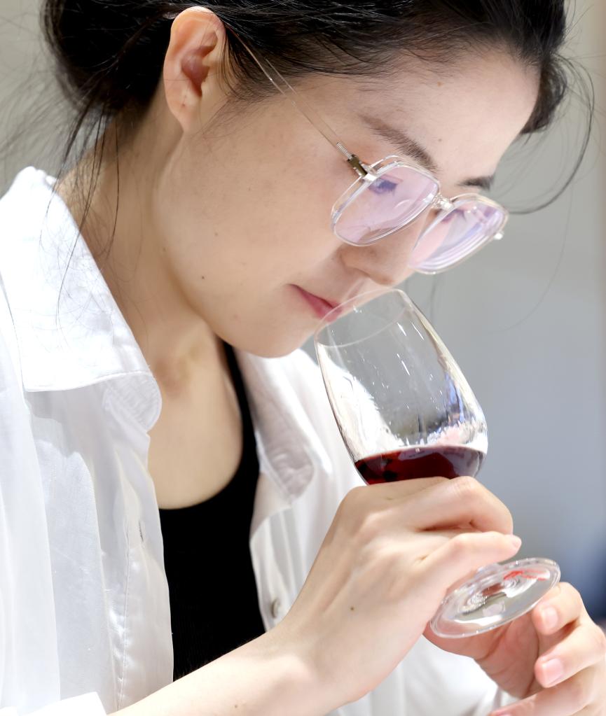 中國葡萄酒品酒師技能大賽在浙江舉行