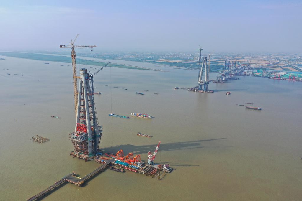 常泰長江大橋建設有序推進