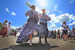 白俄罗斯举办民族舞蹈比赛