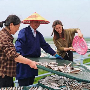 习近平总书记关切事丨人湖共生向未