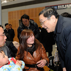 “多做实事不图虚名”——记中共中央政治局常委俞正声