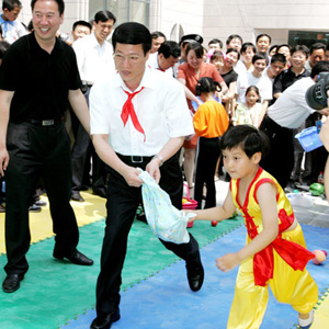 “为民、务实、清廉”——记中共中央政治局常委张高丽