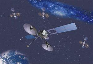 2008年4月25日 首颗数据中继卫星发射升空