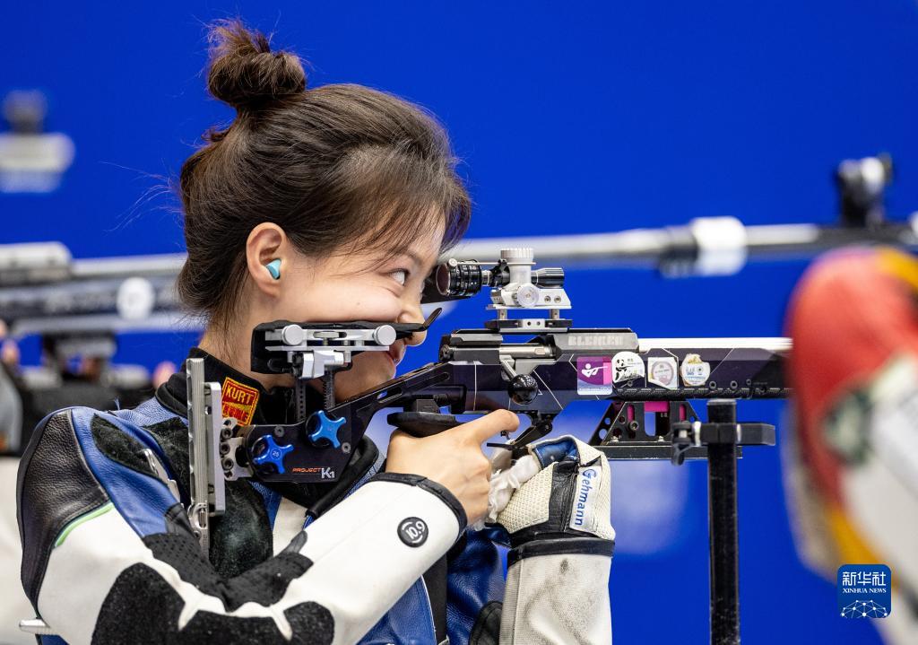 成都大运会丨射击——女子50米步枪三种姿势：史梦瑶获第六名-新华网