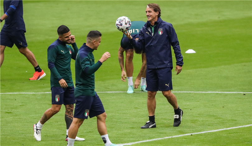 欧锦赛:意大利队备战四分之一决赛
