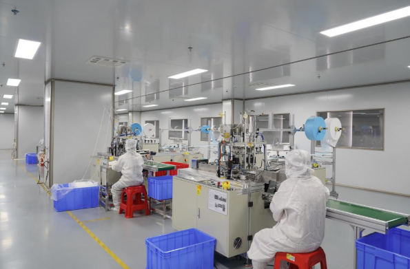 广西北海有序恢复生产生活秩序见闻:防反弹、保供应、促生产