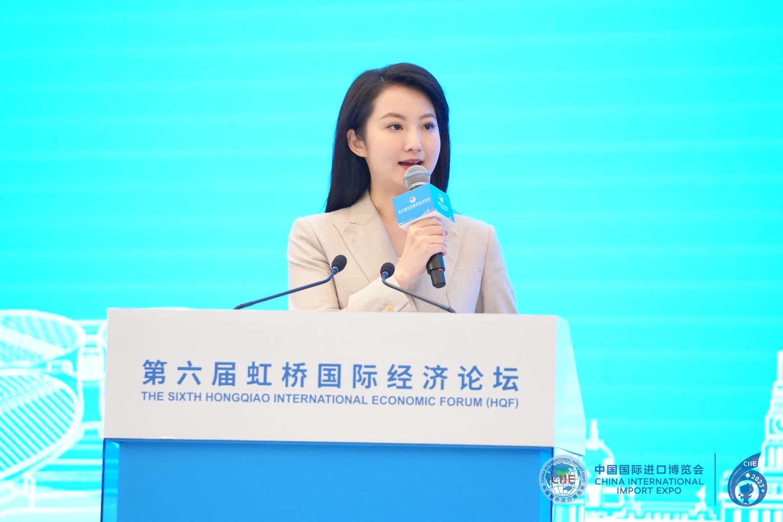 上海电视台第一财经频道主持人 江予菲